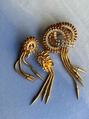 Vintage Gold-Tone Rhinestone Fringe Brooch and Clip-On Earring Set